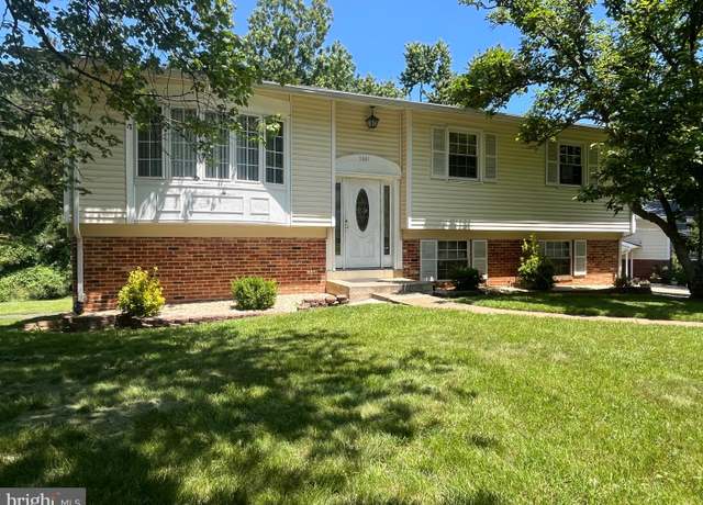 Property at 7001 Kepner Ct, Lanham, MD 20706, 5 beds, 2 baths