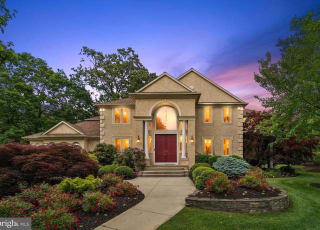 Property at 2 Collage Ct, Cherry Hill, NJ 08003, 5 beds, 4.5 baths