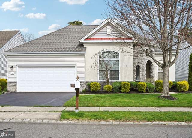 Property at 28 Bear Island Dr, Barnegat, NJ 08005, 2 beds, 2.5 baths
