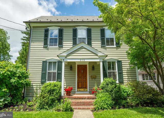 Property at 315 Linden Ave, Doylestown, PA 18901, 4 beds, 4.5 baths