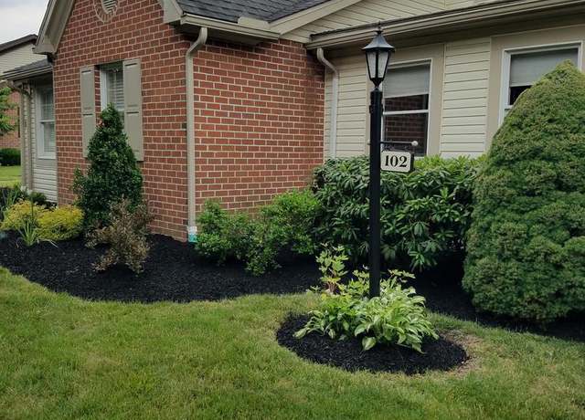 Property at 102 Strayer Dr, Carlisle, PA 17013, 3 beds, 2 baths