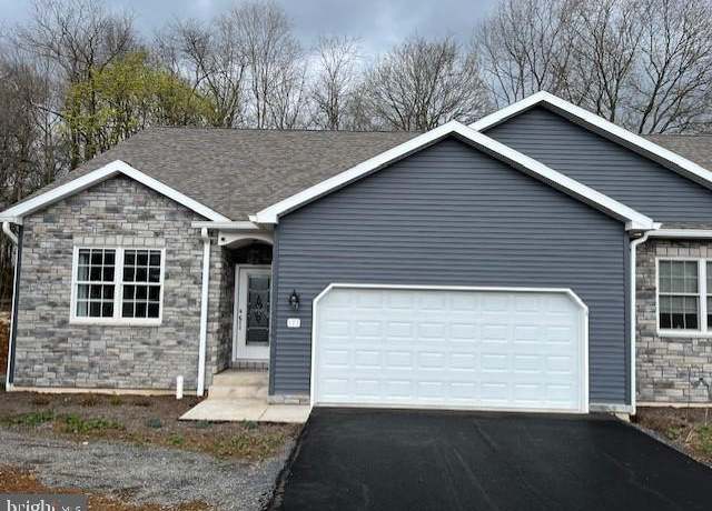 Property at 115 Bilberry Cir, Bellefonte, PA 16823, 2 beds, 2 baths
