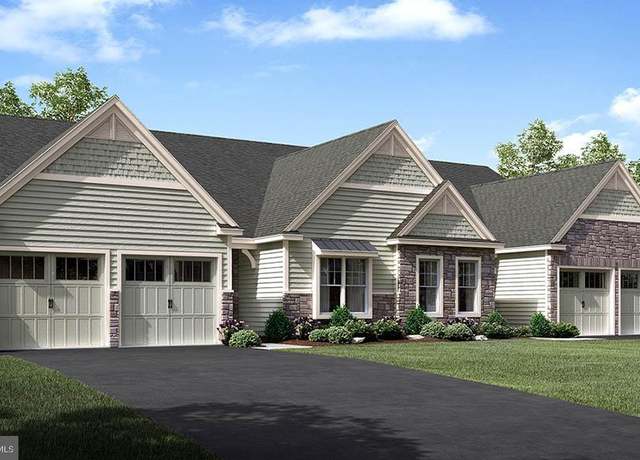 Property at 437 Autumn Harvest Ln #21, Lititz, PA 17543, 2 beds, 2 baths