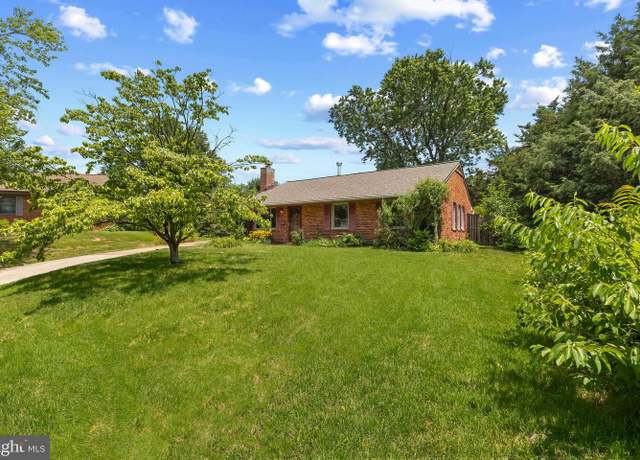 Property at 6308 Hawaii Ct, Alexandria, VA 22312, 3 beds, 1.5 baths