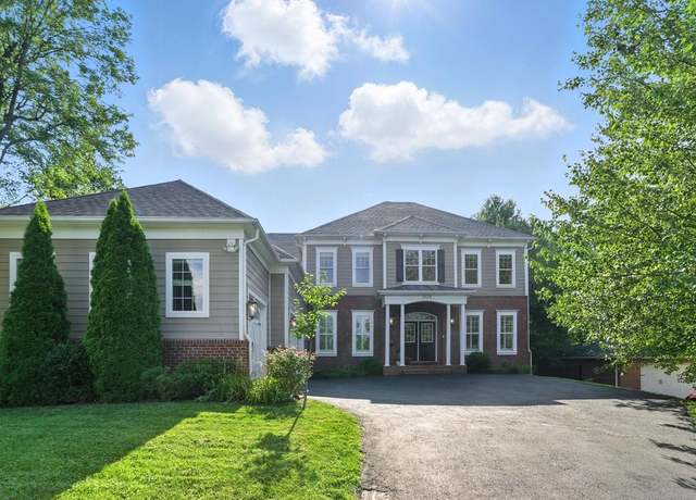 Property at 1628 Westmoreland St, Mclean, VA 22101, 6 beds, 5.5 baths