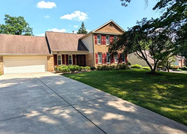Property at 11217 Hawhill End, Potomac, MD 20854, 4 beds, 3.5 baths