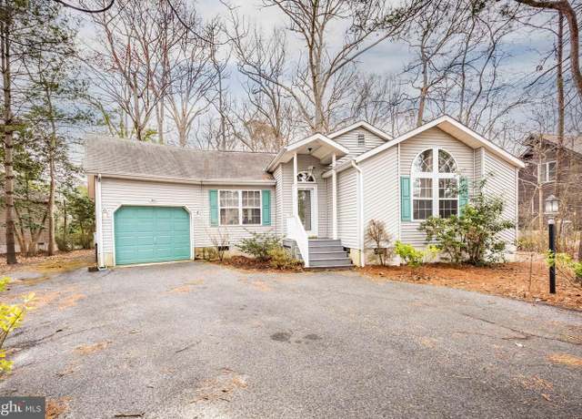 Property at 4 Breezeway Ln, Ocean Pines, MD 21811, 3 beds, 2 baths
