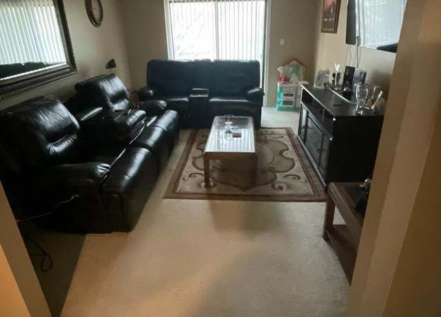 Property at 413 Silver Ct, Hamilton, NJ 08690, 2 beds, 1 bath