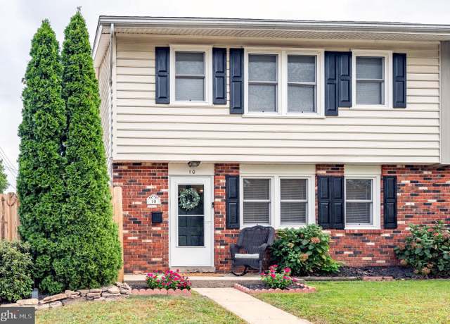Property at 10 W Grandview Ave, Sellersville, PA 18960, 3 beds, 1.5 baths