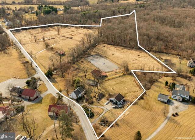 Property at 128 Brandamore Rd, Honey Brook, PA 19344, 3 beds, 2 baths
