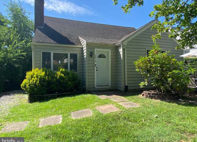 Property at 1016 Belmont Ave, Secane, PA 19018, 3 beds, 2 baths