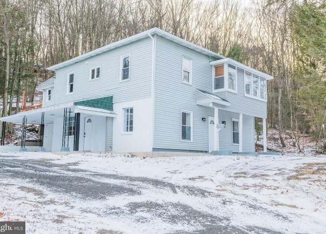 Property at 1560 Bunting St, Pottsville, PA 17901, 6 beds, 2 baths