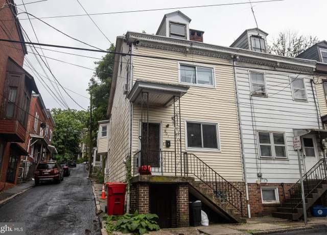 Property at 801 W Norwegian St, Pottsville, PA 17901, 3 beds, 1 bath