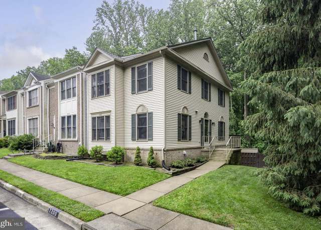 Property at 7200 Burton Hill Ct, Springfield, VA 22152, 3 beds, 3.5 baths
