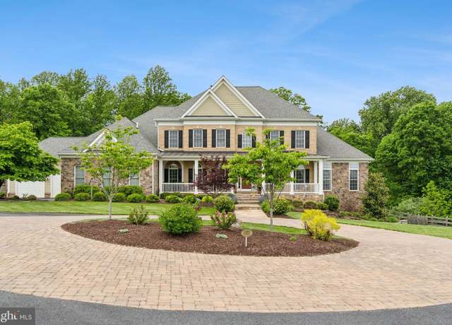 Property at 18503 Park Meadow Ct, Leesburg, VA 20175, 6 beds, 8 baths