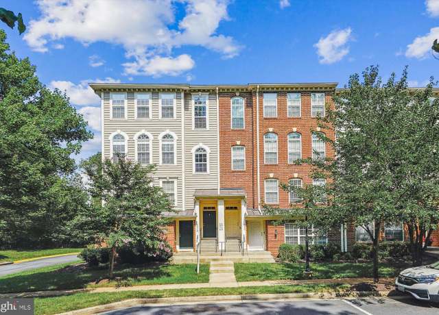 Property at 6070 Aster Haven Cir, Haymarket, VA 20169, 3 beds, 2.5 baths