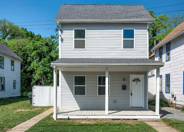 Property at 18 S Governors Ave, Dover, DE 19904, 2 beds, 2 baths