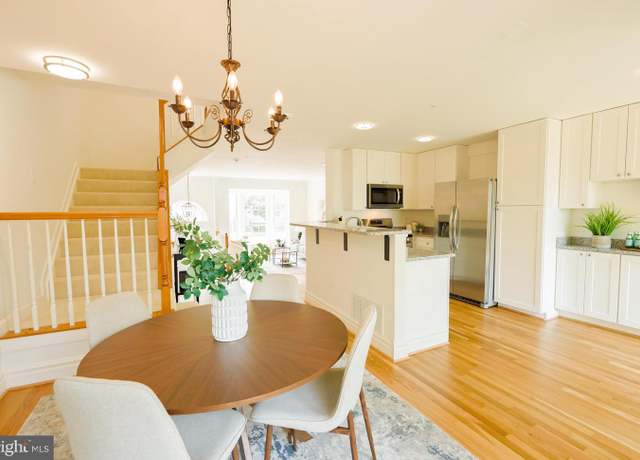 Property at 2613 Caulfield Ct, Frederick, MD 21701, 3 beds, 3.5 baths