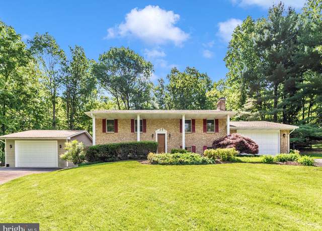 Property at 4309 Rolling Acres Ct, Mount Airy, MD 21771, 4 beds, 3 baths