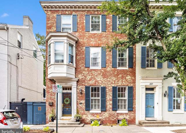 Property at 225 E 2nd St, Frederick, MD 21701, 6 beds, 4.5 baths