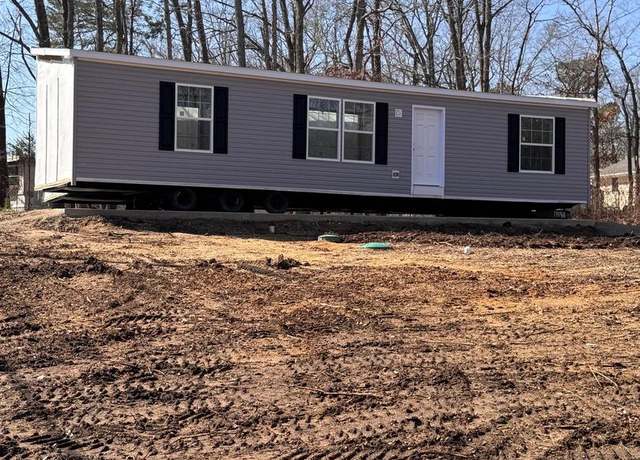 Property at 559 Opal Rd, Millville, NJ 08332, 3 beds, 2 baths