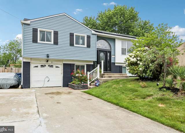 Property at 11 Blue Ridge Rd, Voorhees, NJ 08043, 4 beds, 2.5 baths
