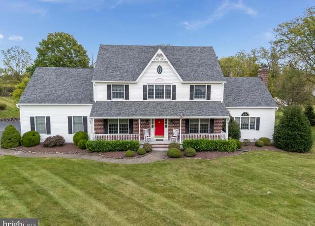 Property at 6 Myers Ln, Stockton, NJ 08559, 4 beds, 2.5 baths