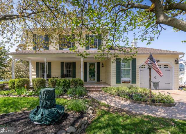 Property at 22 Hamilton Lks, Hamilton Township, NJ 08619, 3 beds, 2.5 baths