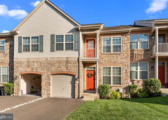 Property at 4 Bowman Dr, Feasterville Trevose, PA 19053, 3 beds, 3.5 baths