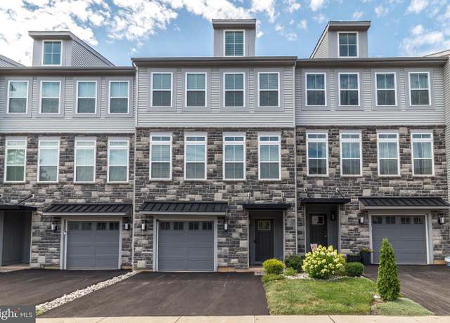 Property at 56 Independence Ct, Perkasie, PA 18944, 3 beds, 2.5 baths