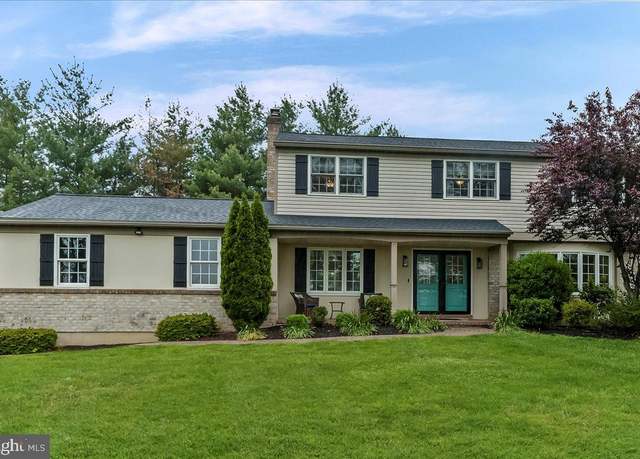 Property at 1253 Tanager Ln, West Chester, PA 19382, 4 beds, 2.5 baths