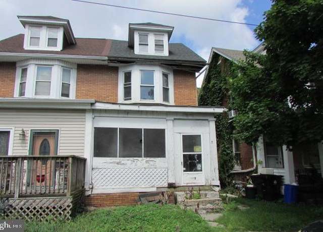 Property at 3002 N 3rd St, Harrisburg, PA 17110, 4 beds, 1 bath