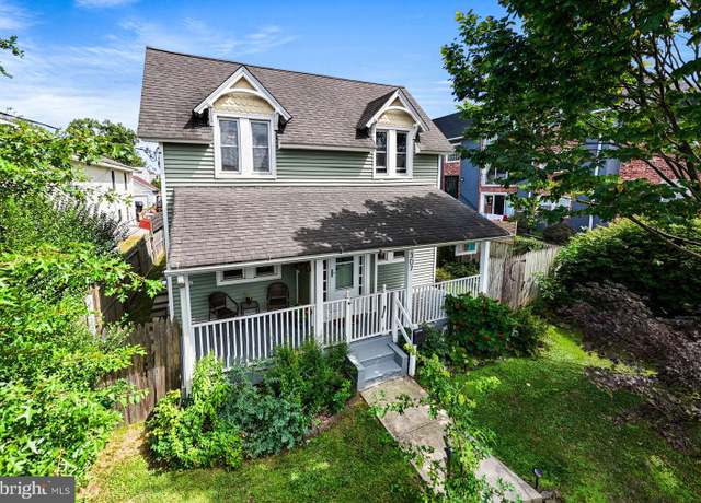Property at 307 Manchester Ave, Media, PA 19063, 3 beds, 1.5 baths