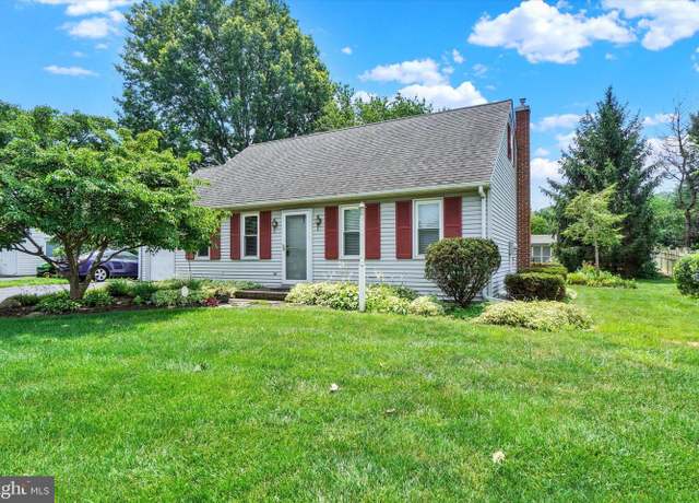 Property at 905 Pinetree Way, Lancaster, PA 17601, 3 beds, 2.5 baths