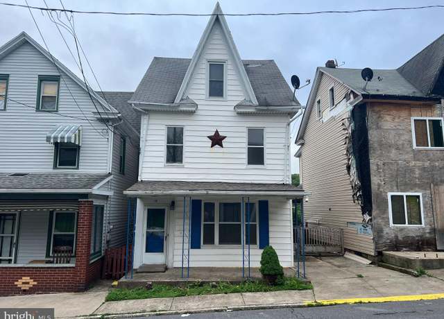 Property at 19 S Gold St, Shamokin, PA 17872, 4 beds, 2 baths