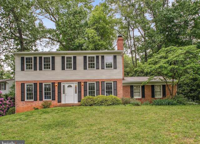 Property at 12208 Folkstone Dr, Oak Hill, VA 20171, 4 beds, 2.5 baths
