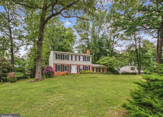 Property at 12208 Folkstone Dr, Oak Hill, VA 20171, 4 beds, 2.5 baths