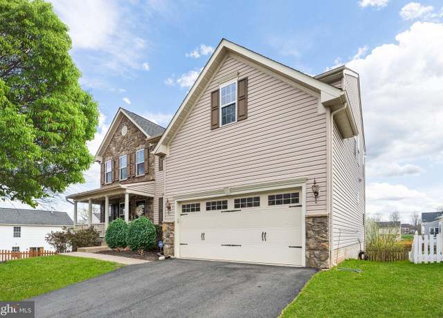 Property at 9 Eisentown Dr, Lovettsville, VA 20180, 5 beds, 3.5 baths