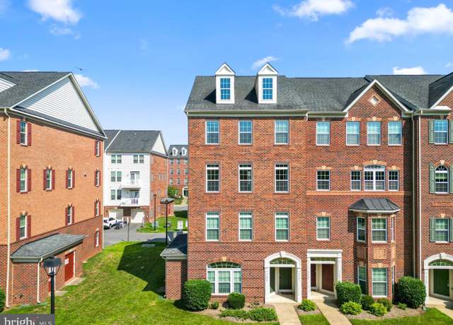Property at 21701 Charity Ter, Ashburn, VA 20147, 3 beds, 2.5 baths