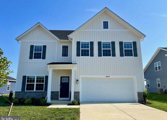 Property at 444 Atkinson St, Shenandoah Junction, WV 25442, 5 beds, 3 baths