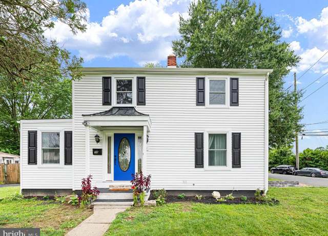 Property at 78 Ann Ave, Dover, DE 19904, 4 beds, 2.5 baths