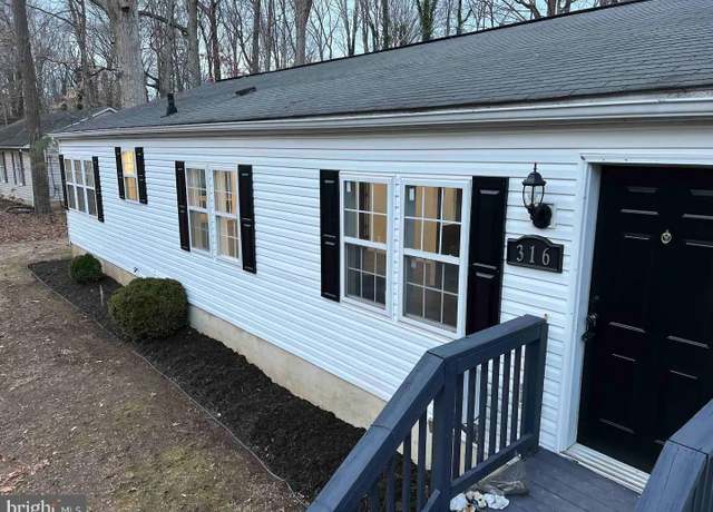 Property at 316 Thunderbird Dr, Lusby, MD 20657, 3 beds, 2.5 baths