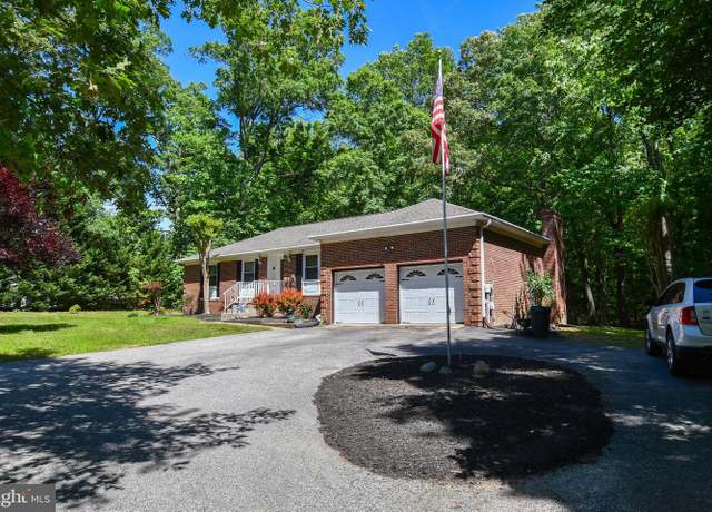 Property at 7085 Bensville Rd, White Plains, MD 20695, 3 beds, 3 baths
