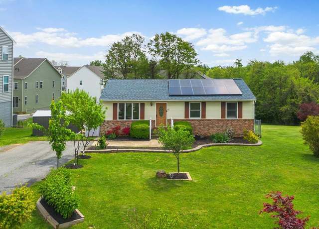 Property at 10100 Lewis Dr, Damascus, MD 20872, 4 beds, 3 baths