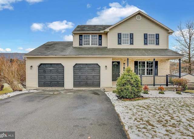 Property at 322 Dogwood Ln, Womelsdorf, PA 19567, 3 beds, 2.5 baths