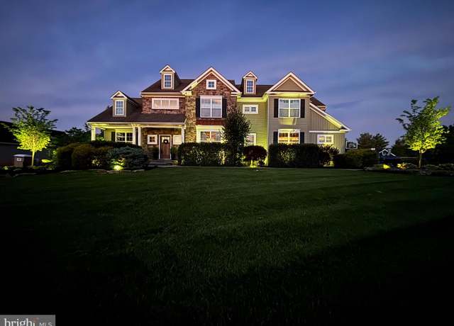 Property at 303 Tinsman Dr, Perkasie, PA 18944, 4 beds, 4.5 baths