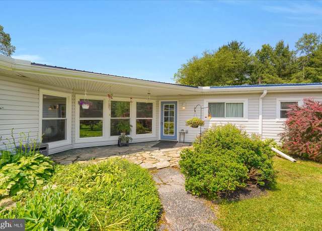 Property at 159 Sycamore Dr, Karthaus, PA 16845, 3 beds, 2 baths