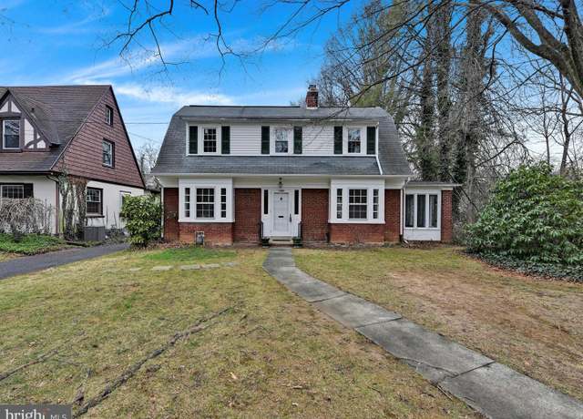 Property at 1285 Wheatland Ave, Lancaster, PA 17603, 3 beds, 1.5 baths