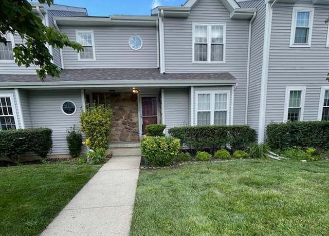 Property at 1105 Black Haw Ln, Ambler, PA 19002, 2 beds, 2.5 baths