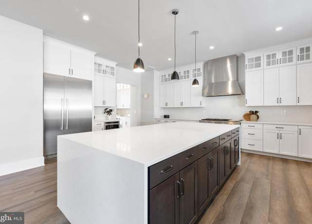 Property at 3812 N Nelson St, Arlington, VA 22207, 6 beds, 6.5 baths